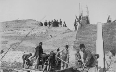 Így épült az óbecsei zsilip (fotókkal) A 19. és 20. század fordulóján a világ egyik legkorszerűbb műszaki építményeként ünnepelték a hajóátemelő vasszerkezetet