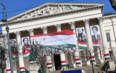 Magyar Péter volt március 15-e slágere Ahány (politikai) ház, annyi szokás: Pártos és „pártatlan" rendezvényekkel ünnepelt Budapest – Tudósítónk összefoglaló fotóriportja