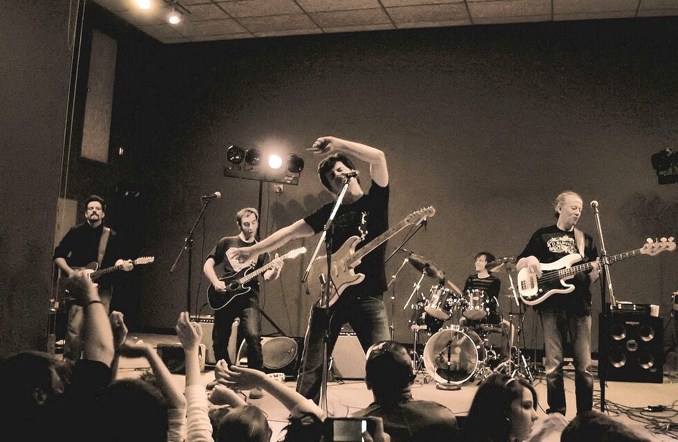 Minden eddiginél nagyszabásúbb koncertet harangozott be a Bajaga i instruktori