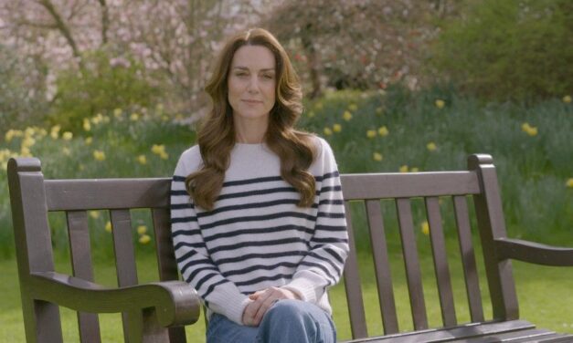 Befejeződött Katalin walesi hercegnő kemoterápiás kezelése (videóval)