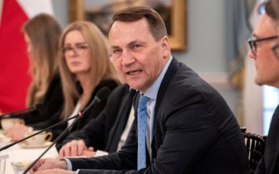 A lengyel külügyminiszter szerint a NATO-katonák már Ukrajnában vannak