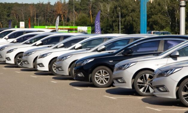 Enyhe csökkenés a használtautók piacán