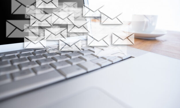 Kiskorú küldött terrortámadásra figyelmeztető üzeneteket az iskoláknak