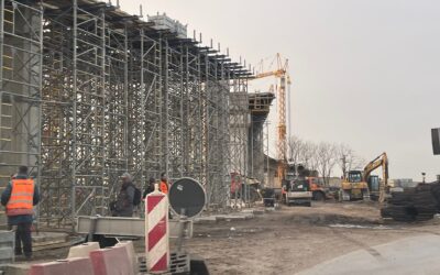 Negyven alvállalkozóval dolgozott a Starting, mert nem volt megfelelő kapacitása a gyorsvasút építéséhez