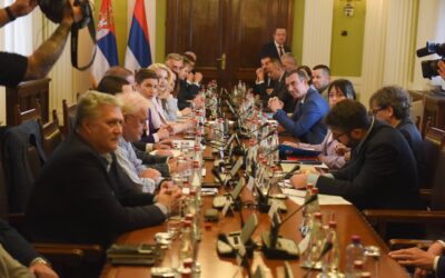 Az ellenzék nincs megelégedve a közmédiumok működéséről folytatott vitával