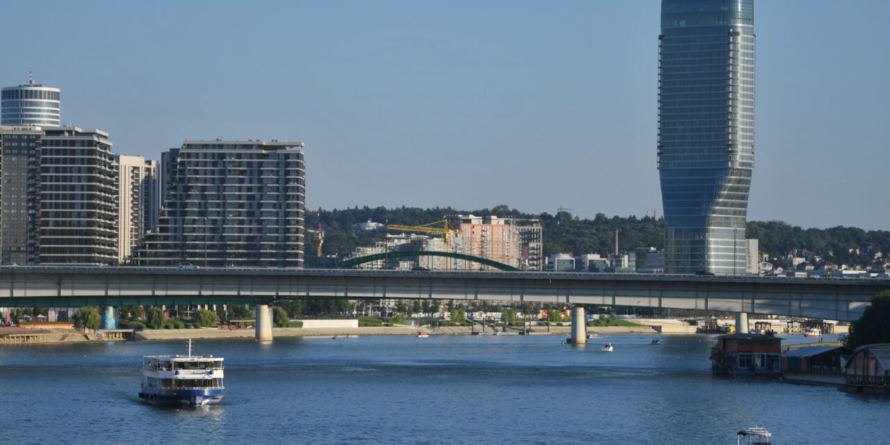 Októberben nyit a Belgrád Torony?