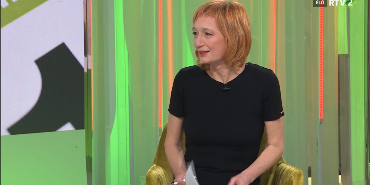 <span class="entry-title-primary">A nép szolgálja a hatalmat, nem pedig fordítva</span> <span class="entry-subtitle">Beszűkült a tér, egyre kevesebben vagyunk – mondja Apró Lea, a Vajdasági Újságírók Független Egyesületének idei díjazottja</span>