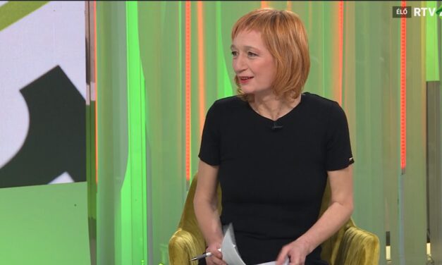 A nép szolgálja a hatalmat, nem pedig fordítva