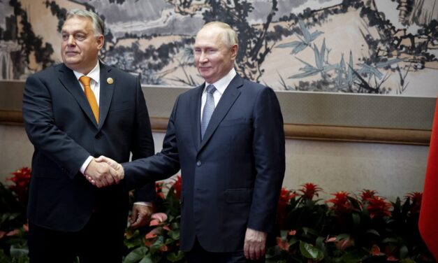 Magyar Péter: Kádár János óta Orbán Viktor az első, aki behívja az oroszokat Magyarországra