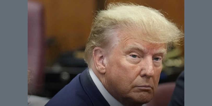 <span class="entry-title-primary">Összecsapott a vád és a védelem</span> <span class="entry-subtitle">Donald Trump a bíróság előtt</span>