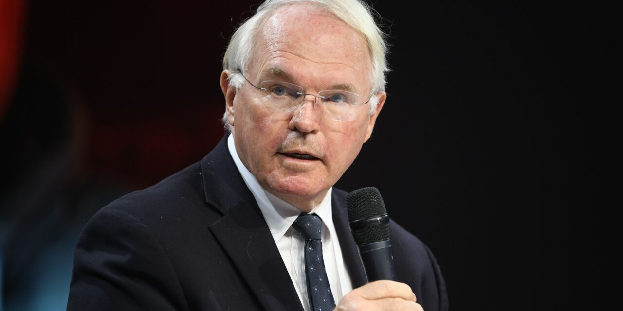 Hill: Szerbiának sok barátja van, köztük az USA is