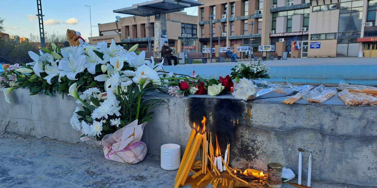 Törvényszéki szakértő vizsgálja a Dankát elütő autót és az abban talált tárgyakat