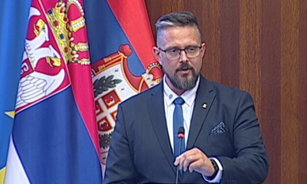 Juhász: Az ellenzék ismét káoszt akart előidézni