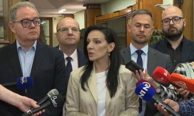 Az ellenzék elhagyta a tárgyalótermet, nem született megállapodás a választásokról