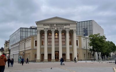 „A befejezetlen Népszínház a felelőtlen haladó hatalom koronaékszere”