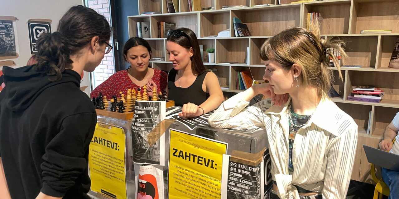 „Az egyetemi parlament nem az egyetemisták, hanem a hatalom érdekeit szolgálja”