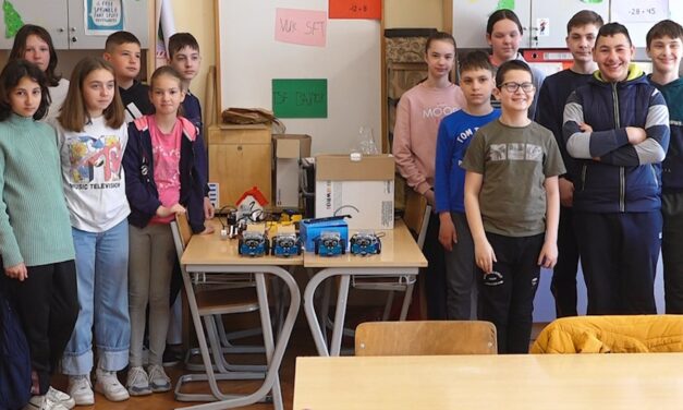 <span class="entry-title-primary">A világ megismerésére használják a bajmoki gyerekek az AI-t</span> <span class="entry-subtitle">Újabb nemzetközi eTwinning projektben vett részt a Vuk Karadžić Általános Iskola</span>