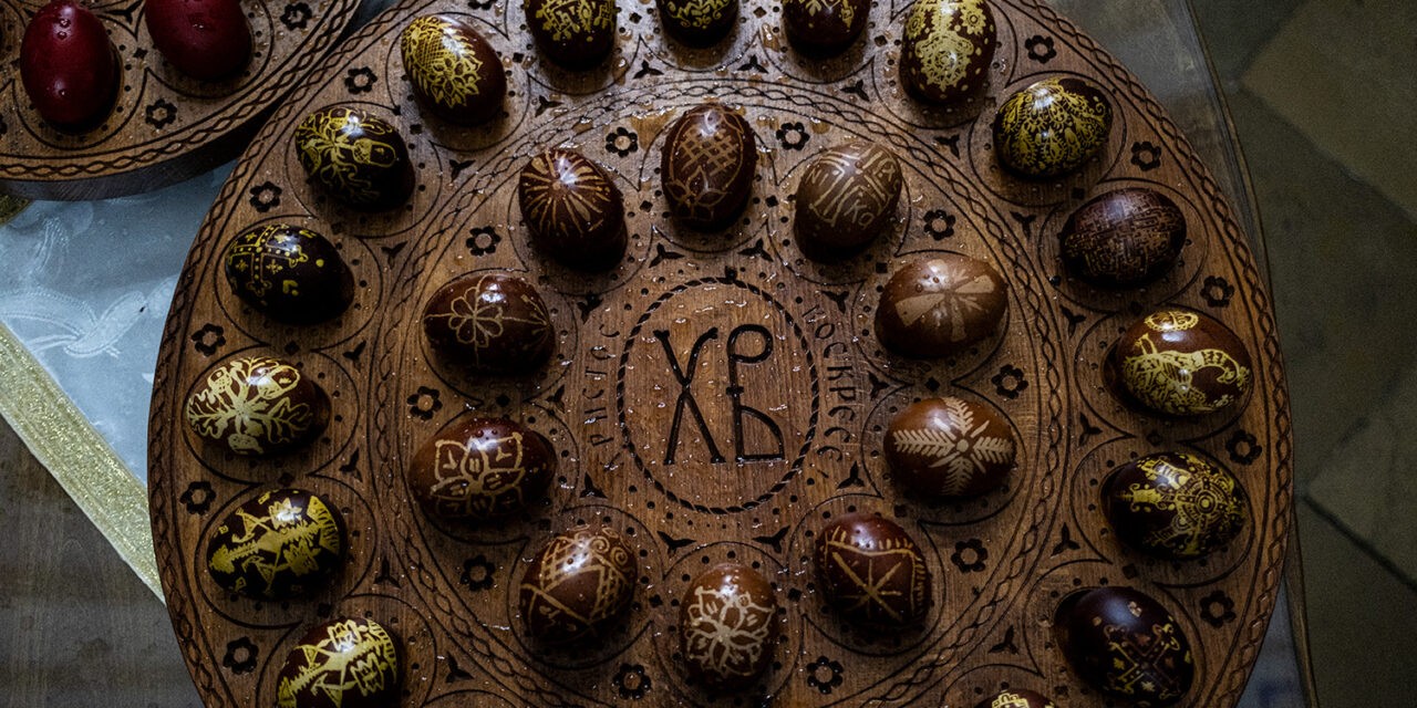 Így ünnepelték az ortodox húsvétot Zentán a pravoszláv templomban (Fotógaléria)