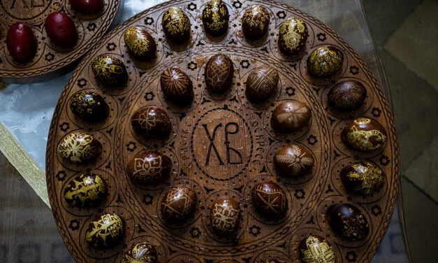 Így ünnepelték az ortodox húsvétot Zentán a pravoszláv templomban (Fotógaléria)