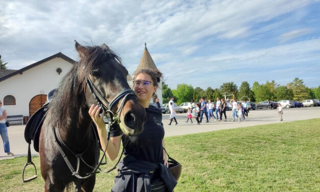 Újra nyitotta kapuit a Kelebiai Ménes (Fotógaléria)