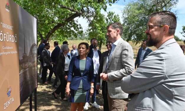 Tavaly új játszóteret ígért a VMSZ, most már felújításról beszélnek, de csak akkor, ha győznek