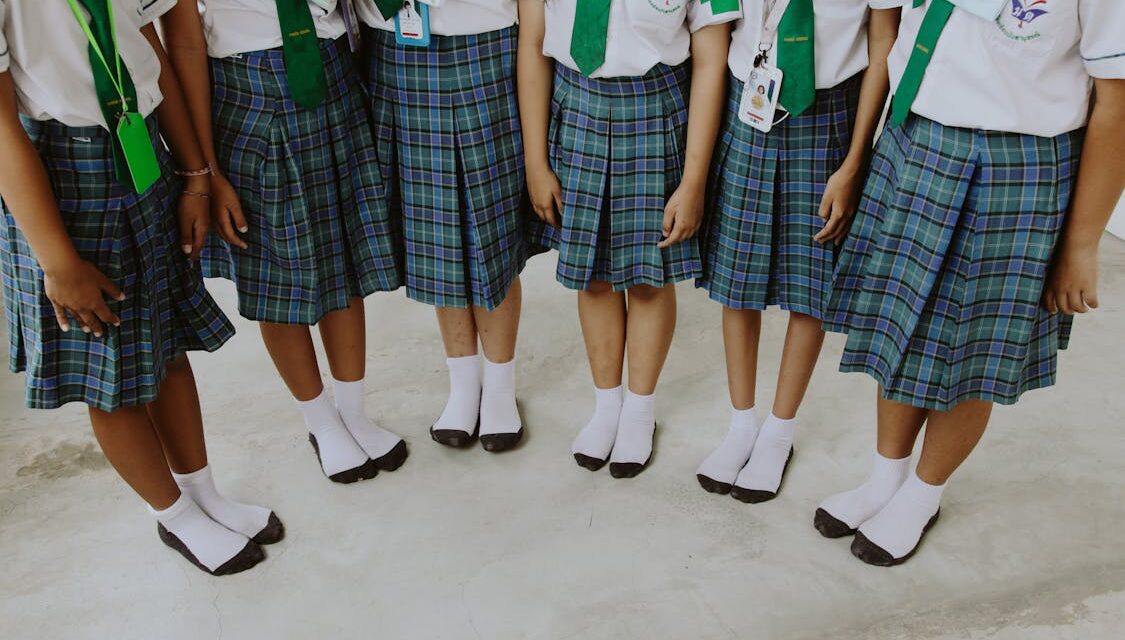 Ismét napirenden az iskolai egyenruhák kérdése
