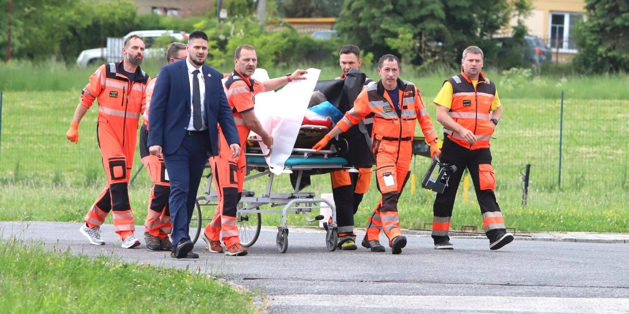 Stabilizálták Robert Fico állapotát