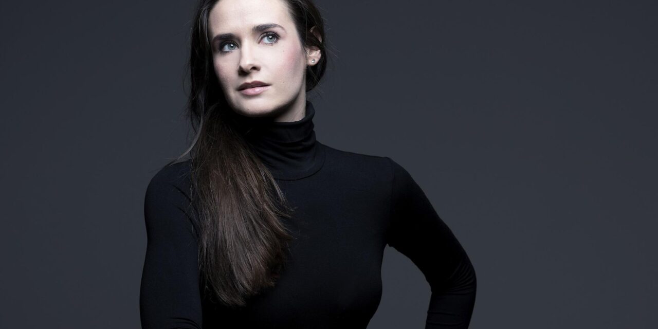 Meghalt Tompos Kátya