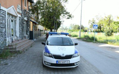 Mint a filmekben: menekülés közben dobálta ki az autóból a kábítószert