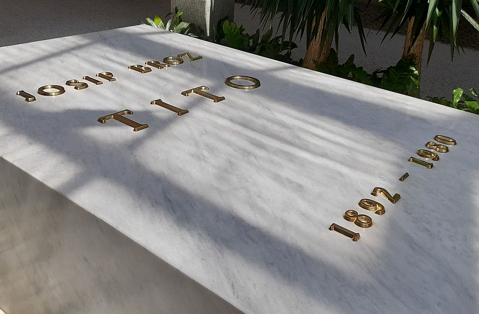 Az Ifjúság Napján tüntetnek az ifjú kommunisták