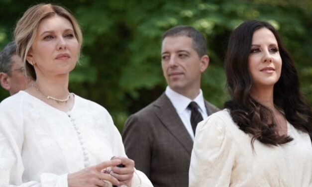 Kiverte a biztosítékot az oroszoknál Zelenszka belgrádi látogatása