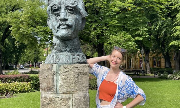 Az ősök nyomdokaiban