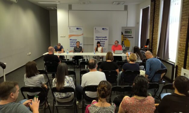 „Teljesen lepusztult a helyi tájékoztatás”