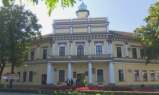 Kínai hitel, rossz minőség: Kinek az érdekeit szolgálja az adai beruházás?