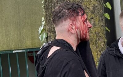 Székekkel és asztalokkal verték egymást a szerb és az albán drukkerek (Videó)