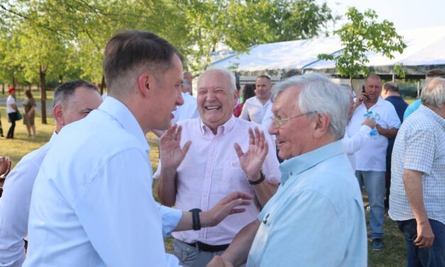 Cirkuszt és kenyeret magyarkanizsai módra