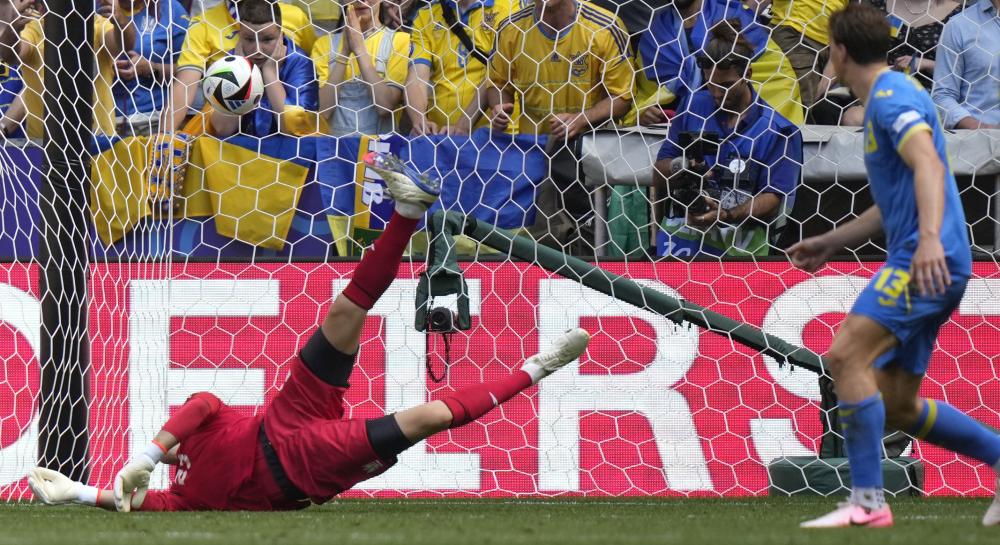 Románia háromgólos győzelmet aratott