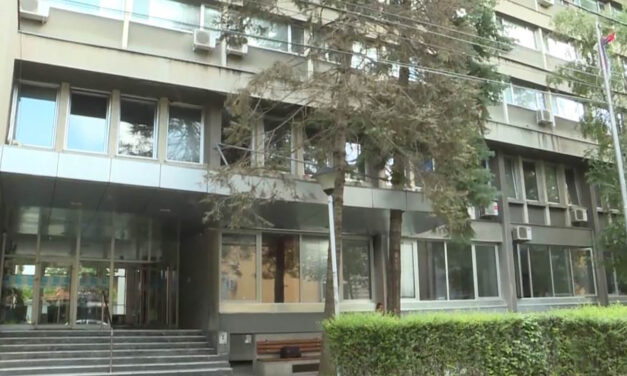 Szexuális zaklatással vádolják a Politikatudományi Kar dékáni posztjának várományosát