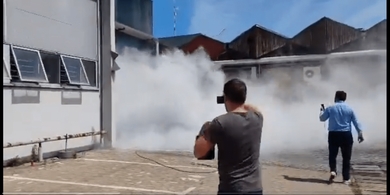 <span class="entry-title-primary">Listák, voksturizmus, telefonközpontok… és könnygáz azok ellen, akiknek ez nem tetszik</span> <span class="entry-subtitle">Cikkünk folyamatosan frissül!</span>