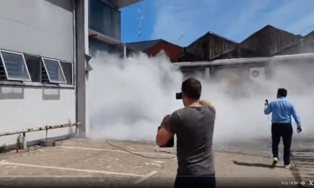 Listák, voksturizmus, telefonközpontok… és könnygáz azok ellen, akiknek ez nem tetszik