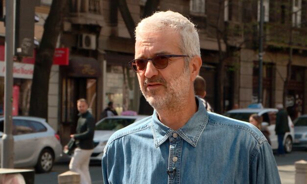 Avžner: A választásoknak az egész társadalom vesztese, a hatalom éveket lop el tőlünk