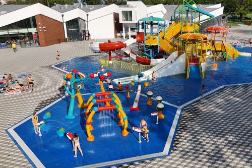 Rekordszámú látogatót várnak a hétvégén a palicsi akvaparkba