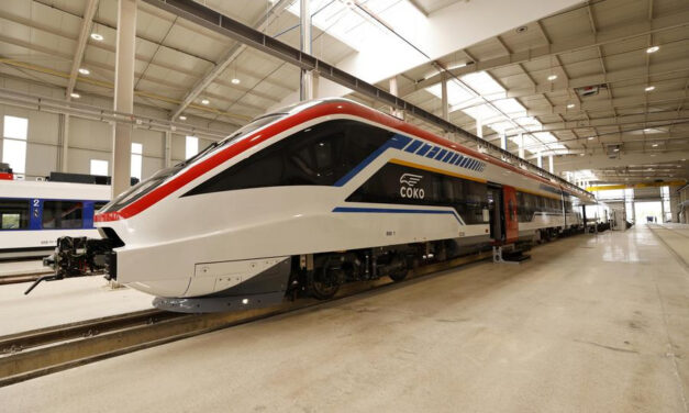 Lehet, hogy nem lesz gyors a Belgrád-Budapest vonat és még át is kell szállni a határon