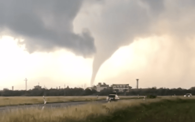 Tornádó ért földet Szombathely közelében (Fotók+Videó)