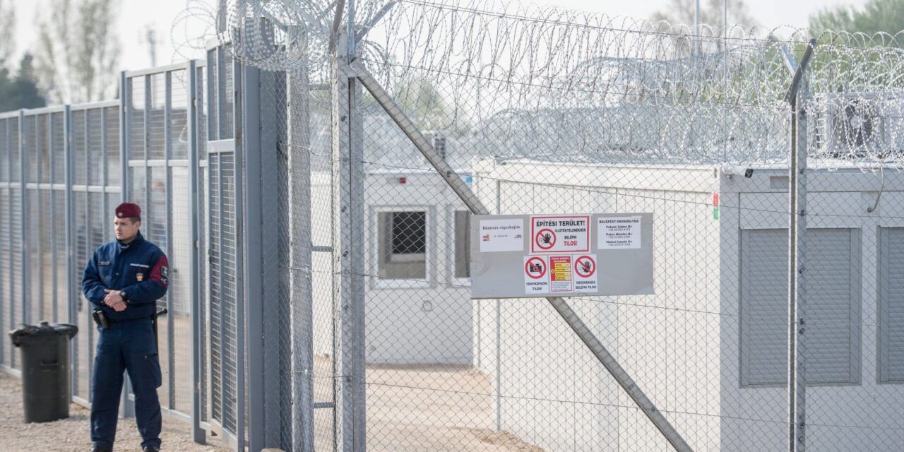 Heteken át éheztettek a magyar hatóságok egy menekült anyát és kisgyerekeit