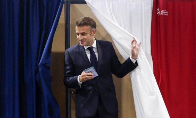 A baloldal nyerte a francia választás második fordulóját az exit poll szerint