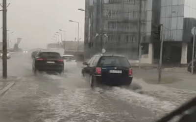 Káoszt okozott a zivatar Nagybecskereken (Videó)