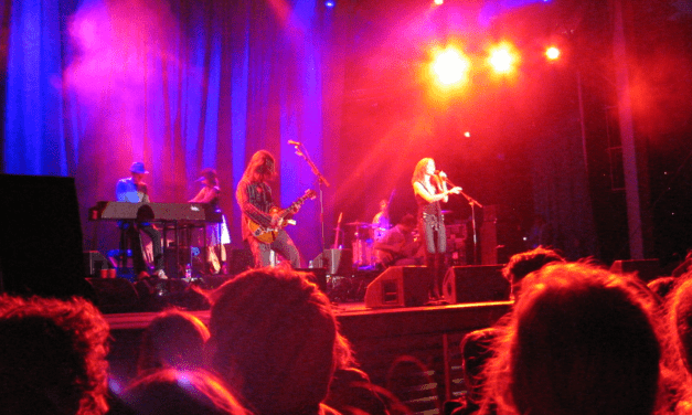 <span class="entry-title-primary">The Cardigans: „Felöltők” és újítók</span> <span class="entry-subtitle">Ezeké a skandinávoké volt a kilencvenes évek második fele és a 2000-es évek első fele – Kubát Gábor rock-jegyzetei (18.)</span>