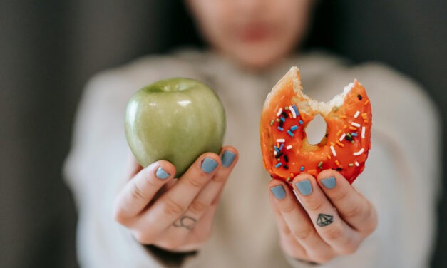 A már 17 évesen elhízott emberek gyerekei is túlsúlyosak lesznek