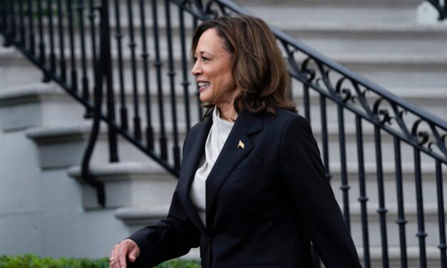 Kamala Harris szerint ki lehet jelenteni, hogy Trump fasiszta